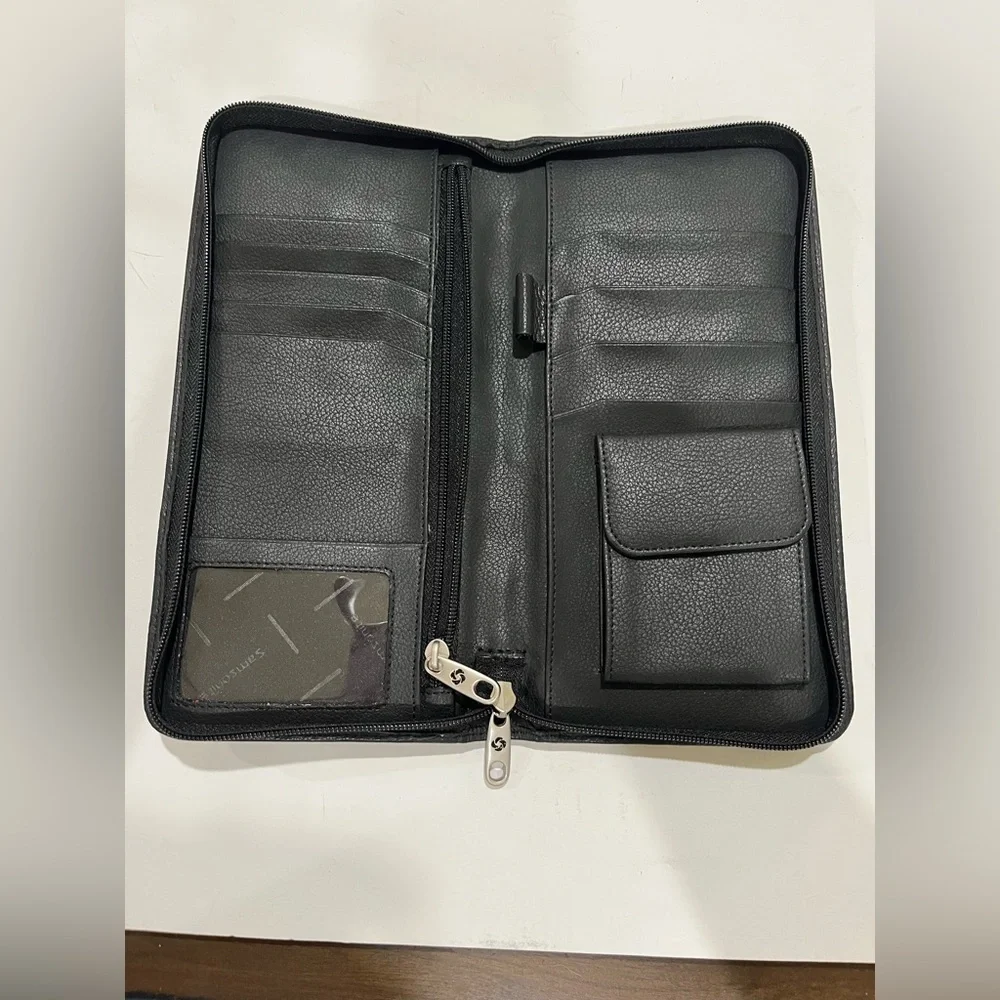 Samsonite black leather passport, travel trip ticket holder